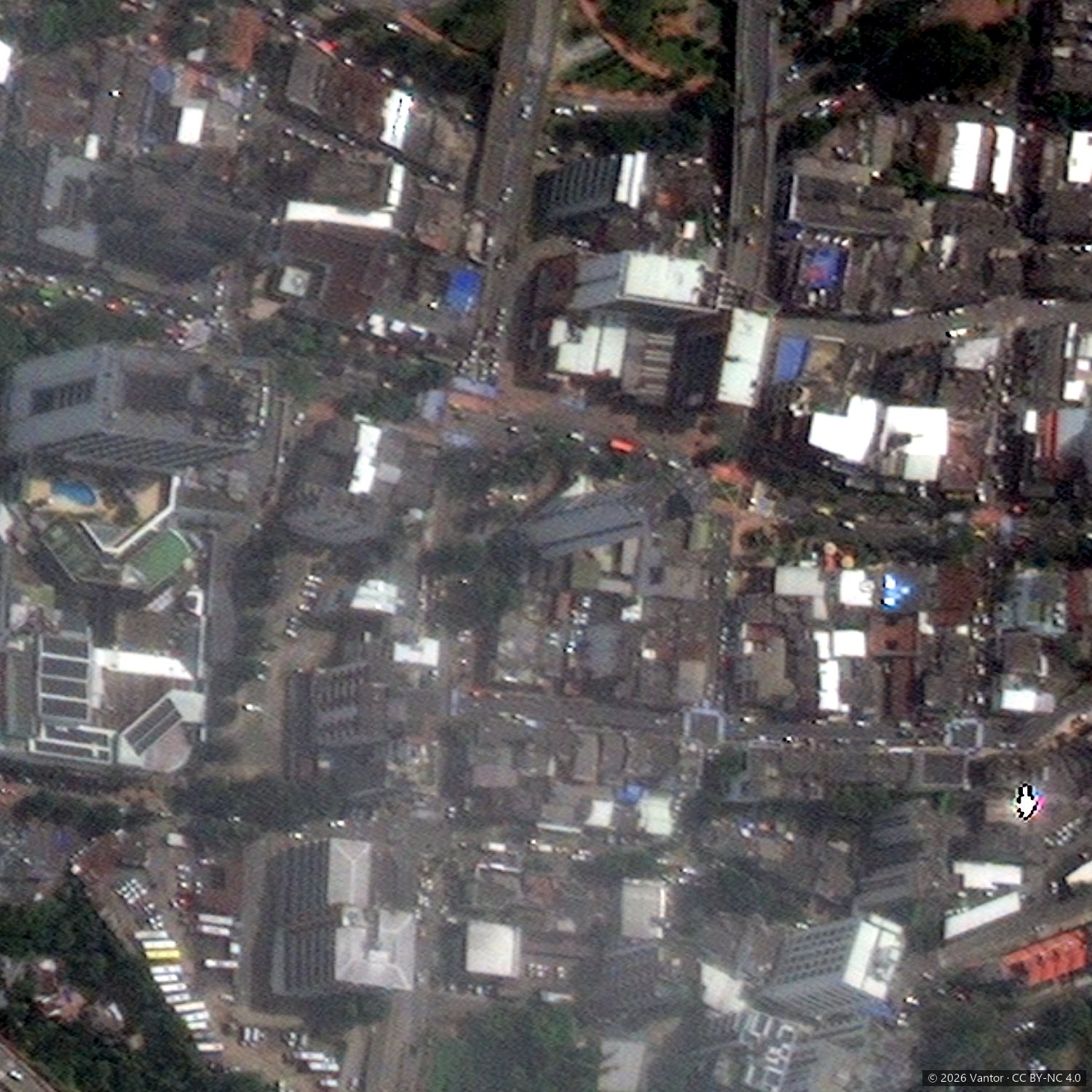 Edificio Invico y alrededores el 31 de julio de 2026